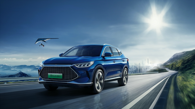 续航1200公里、可上绿牌，比亚迪宋PLUS插混车只卖15万