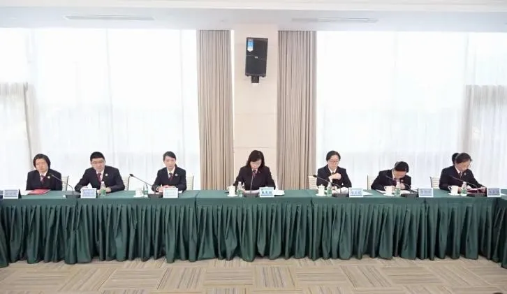 成都高新区中和小学丨检校携手,法润成长