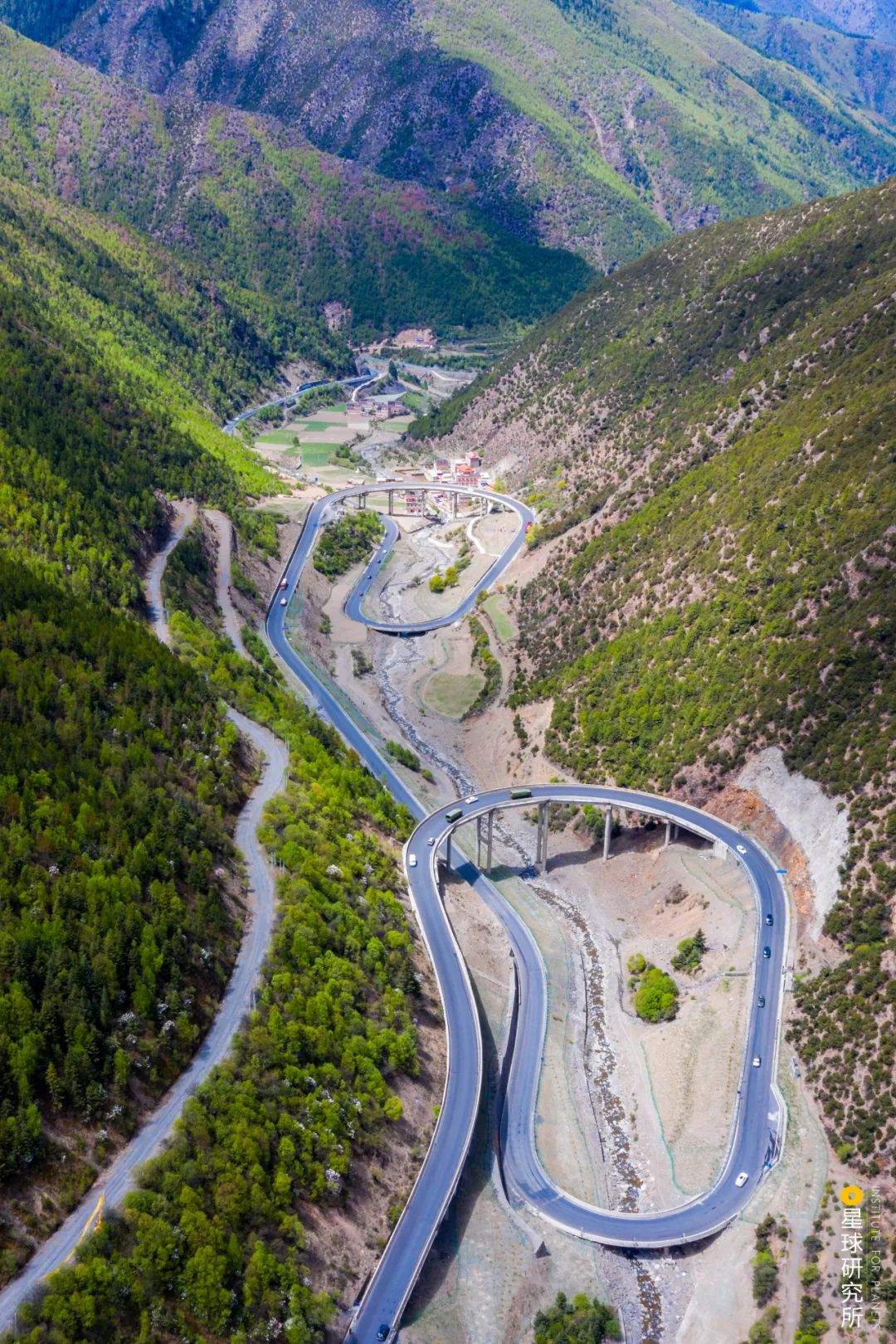 特辑:出发!去318