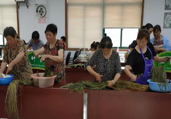 南京市江北新区长芦街道白玉社区开展浓情端午主题活动