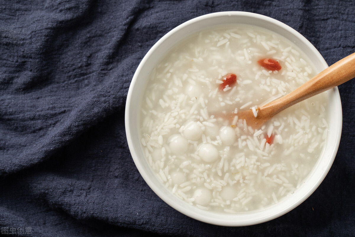 ���׾ƣ�����ֱ�ӼӾ������μ�3�����ţ��ڸд��㣬���Ƹ������