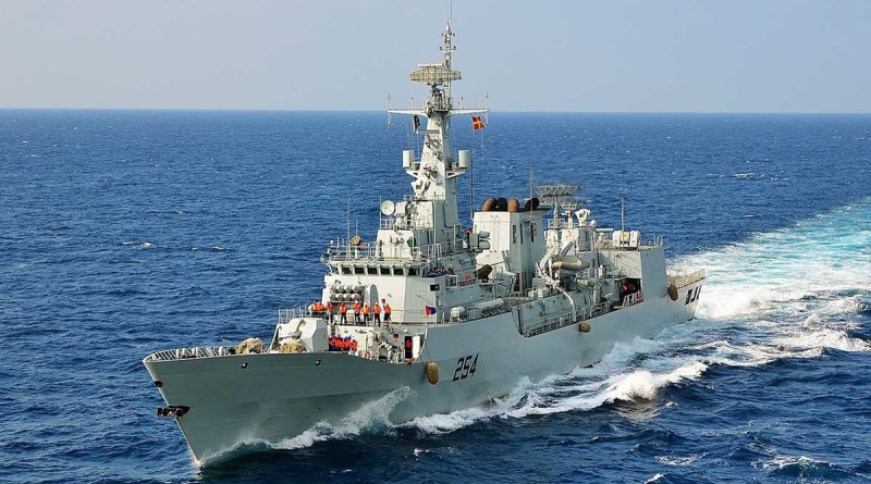 巴基斯坦試射中國"航母殺手"，英國靶船被當場撕成兩半