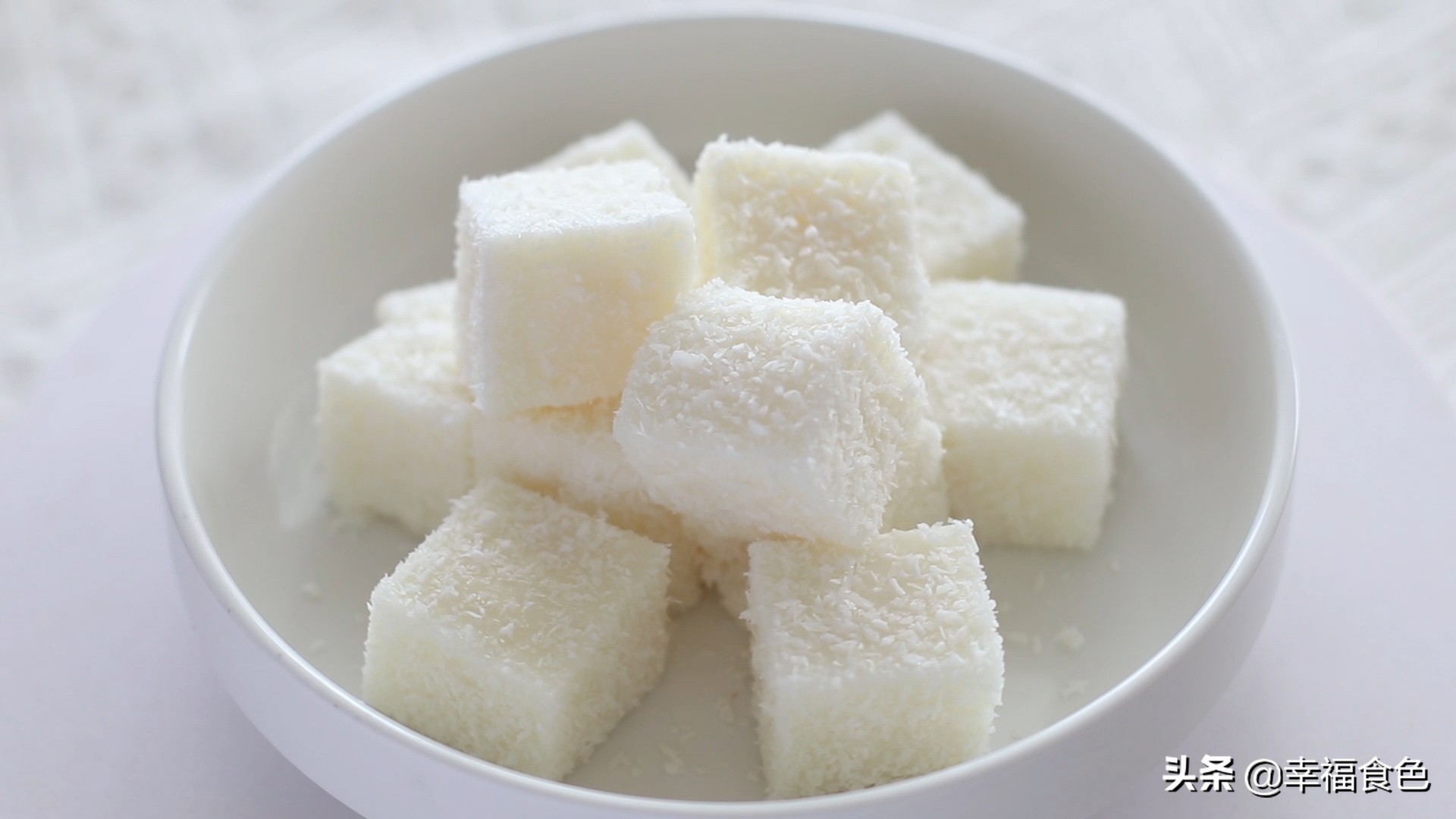 只要1个平底锅就能做的甜品，免蒸免炸，Q弹顺滑奶味浓郁