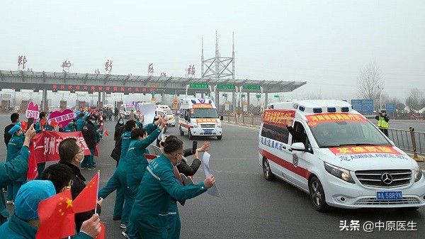 她是河南援冀医疗队里唯一一名女救护车司机