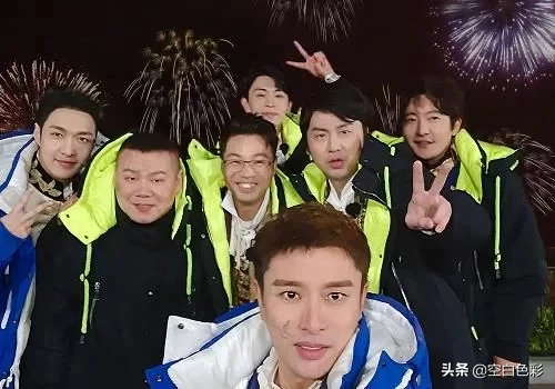 张艺兴发文退出《极限挑战》，成员却无人回应