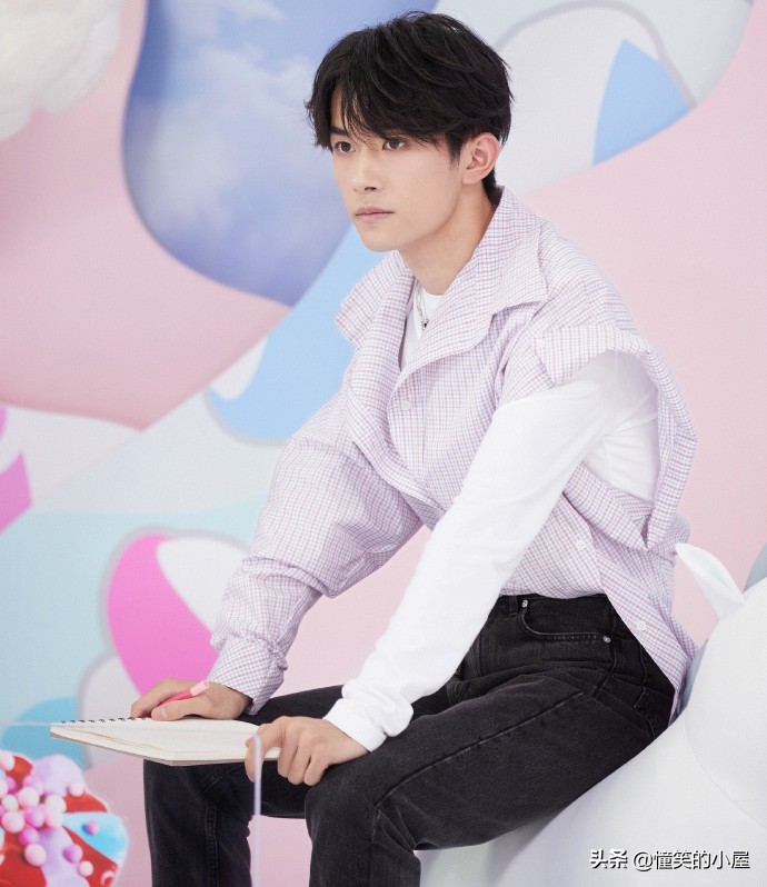 易烊千玺要和王一博同框录综艺？湖南卫视拟邀