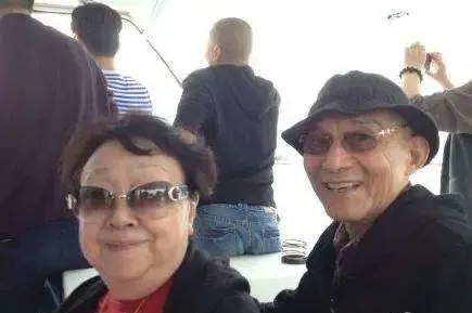 87岁的济公游本昌：被封杀20年，晚年赔光家产，被人说成“疯了”