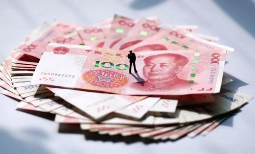退休人员恭喜了，养老金再简化，这下钱袋子又要鼓了