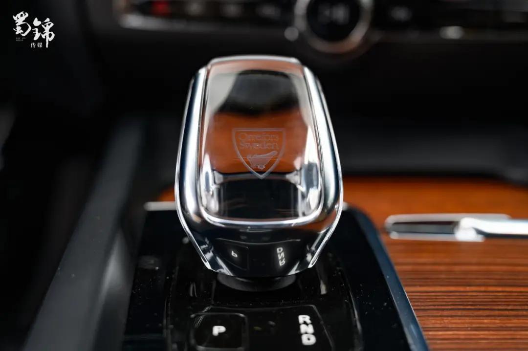 试驾沃尔沃S60，有种加上安全、健康后的“宝马3系”感觉