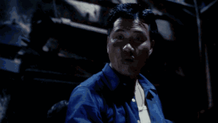 万梓良的不幸史：从影帝到街头"卖丑"，