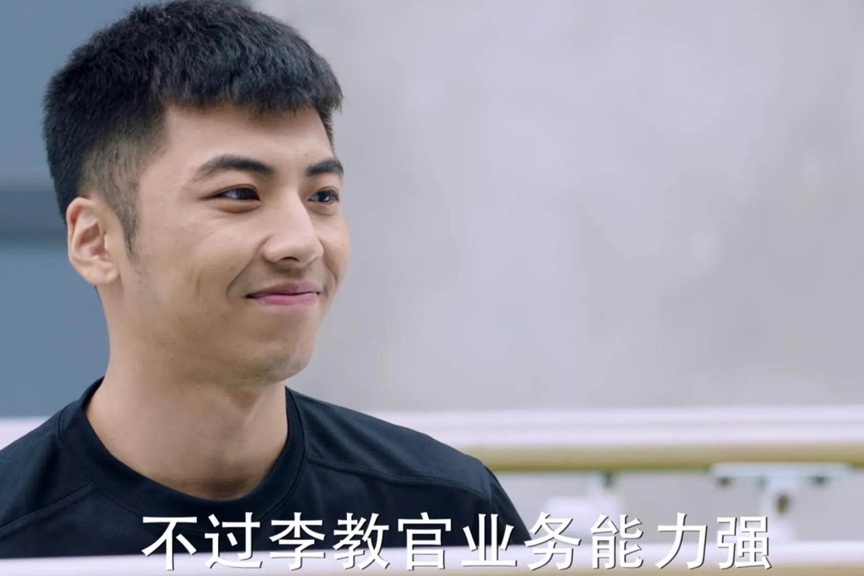 《城池营垒》原著：邢克瑶艰难产下“遗腹子”