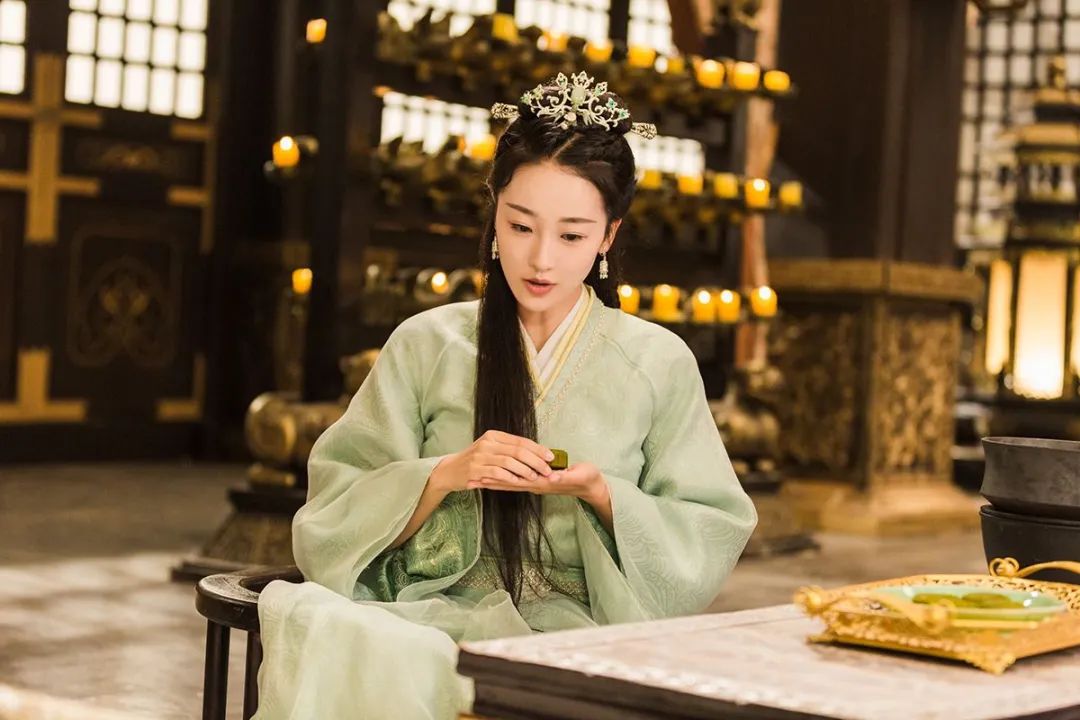 10首才女诗词，优雅了时光，温柔了岁月-第4张图片-非凡网