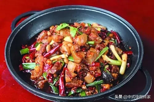 厨师长教你:烧、焖、煨的烹饪关键步骤,先收藏了!-第11张图片-农百科 厨师长教你:烧、焖、煨的烹饪关键步骤,先收藏了!-第11张图片-农百科