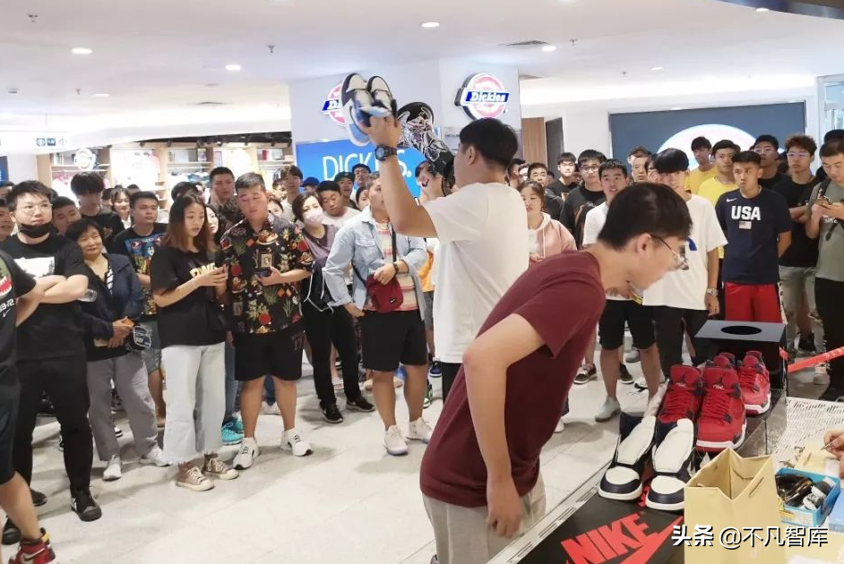 “炒鞋”已经OUT了，如今“炒鞋盒”成了主流？疯狂炒卖何时休？