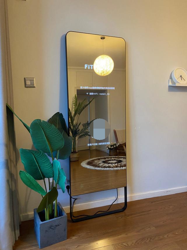 我家的镜子有点酷，FITMORE智能健身镜体验分享