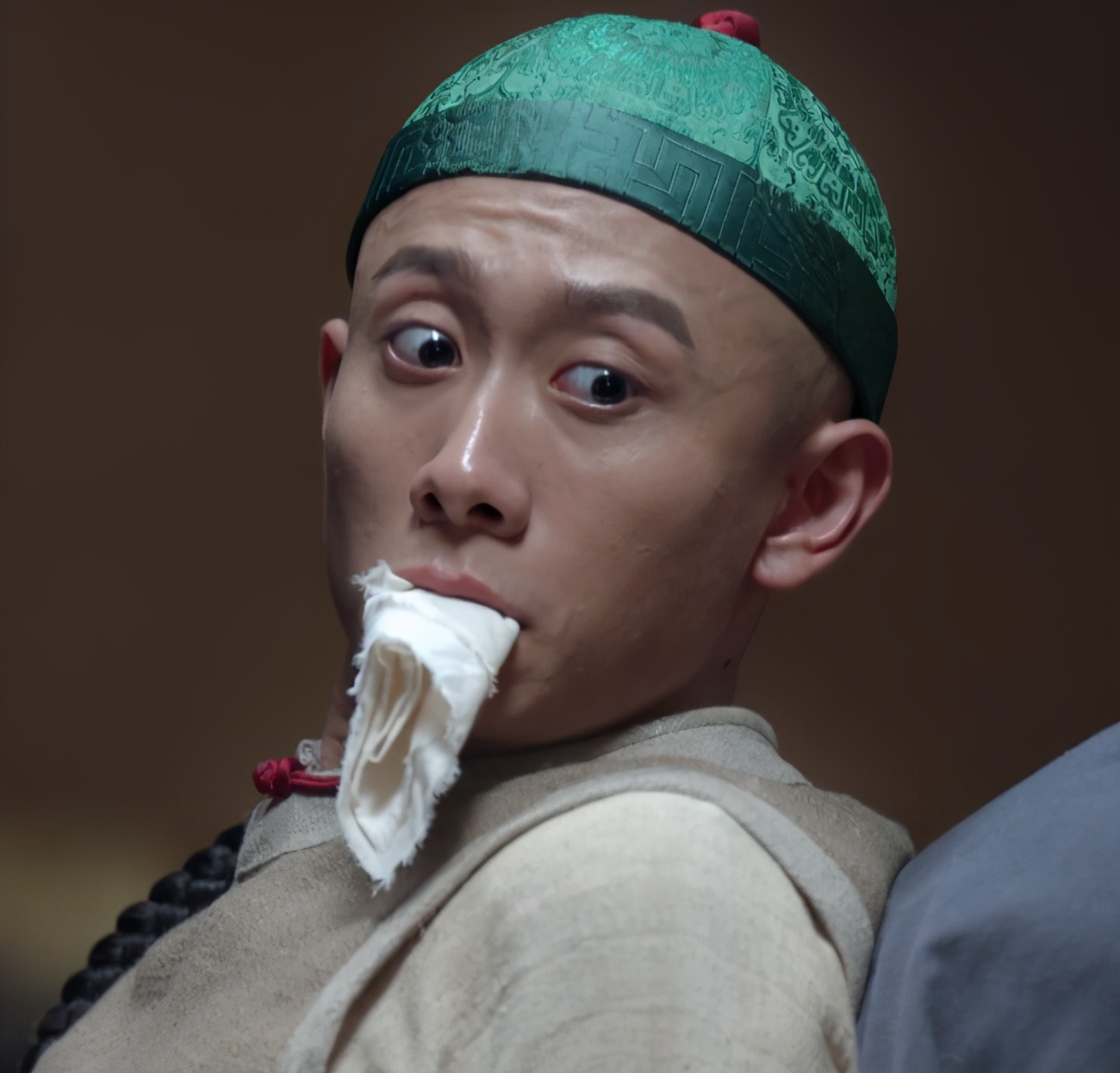 新版《鹿鼎记》太雷人？张一山演技浮夸像猴子，唐艺昕也无力挽救
