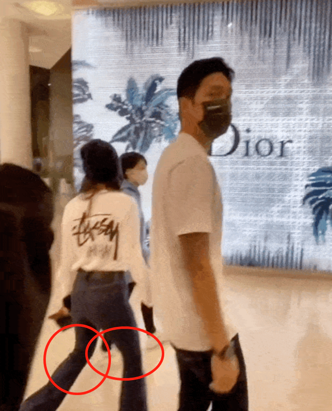 王子文吴永恩逛街被偷拍!口罩挡脸打扮低调,女方一双细腿抢镜