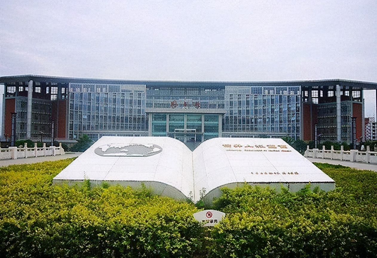 2020年重庆市公办大学排名：重庆大学获桂冠，西南政法第三名