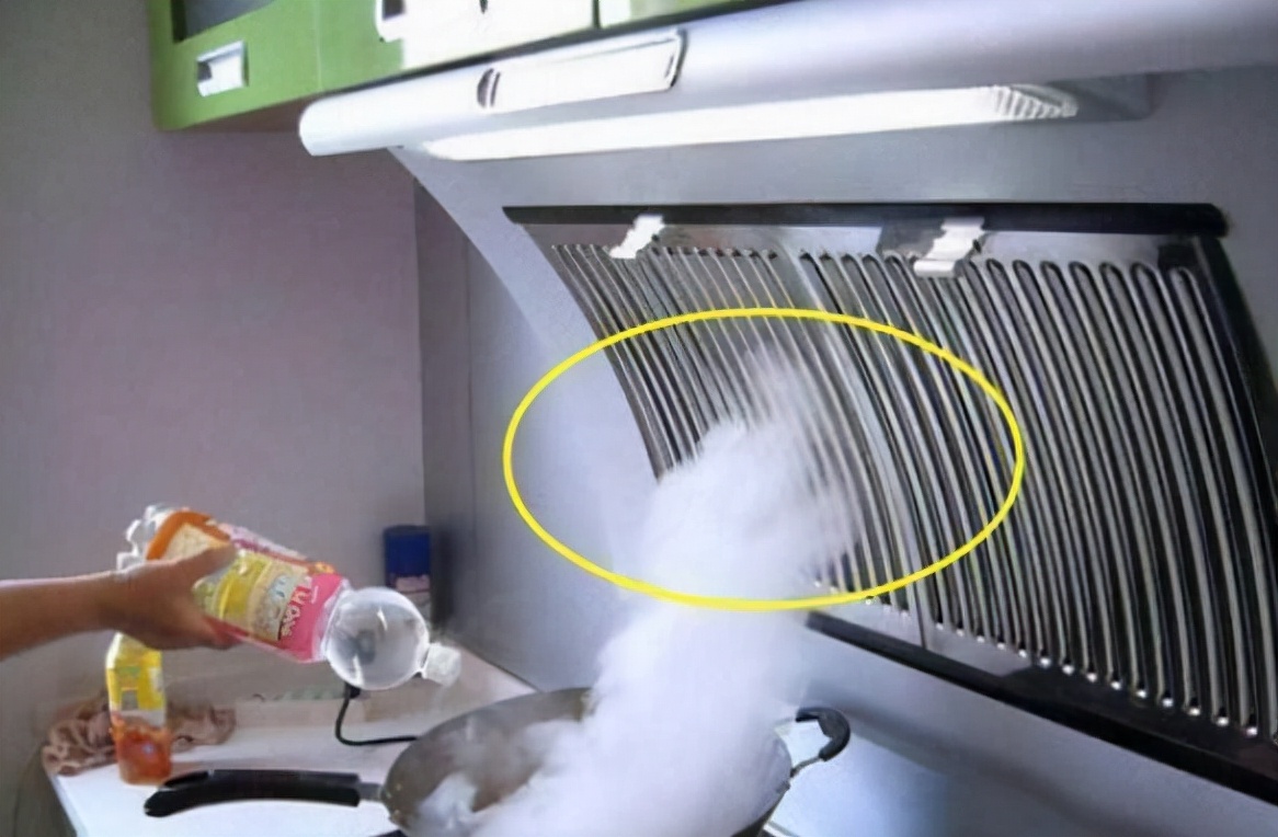 Should I close the doors and windows when using the range hood?Many