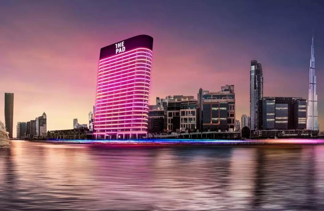 迪拜要建的这栋“涡轮”大楼火了！两天转一圈