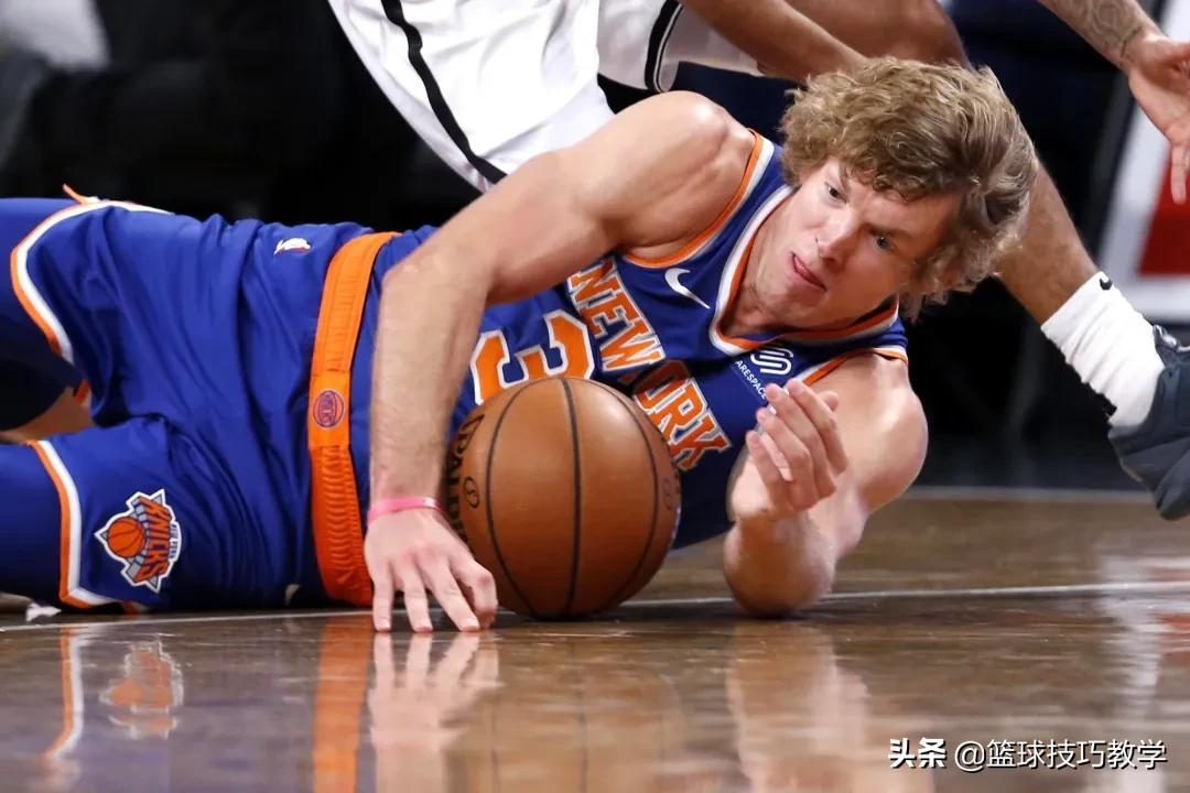 28岁就决定从NBA退役！有解说员说他连CBA外援的水平都达不到