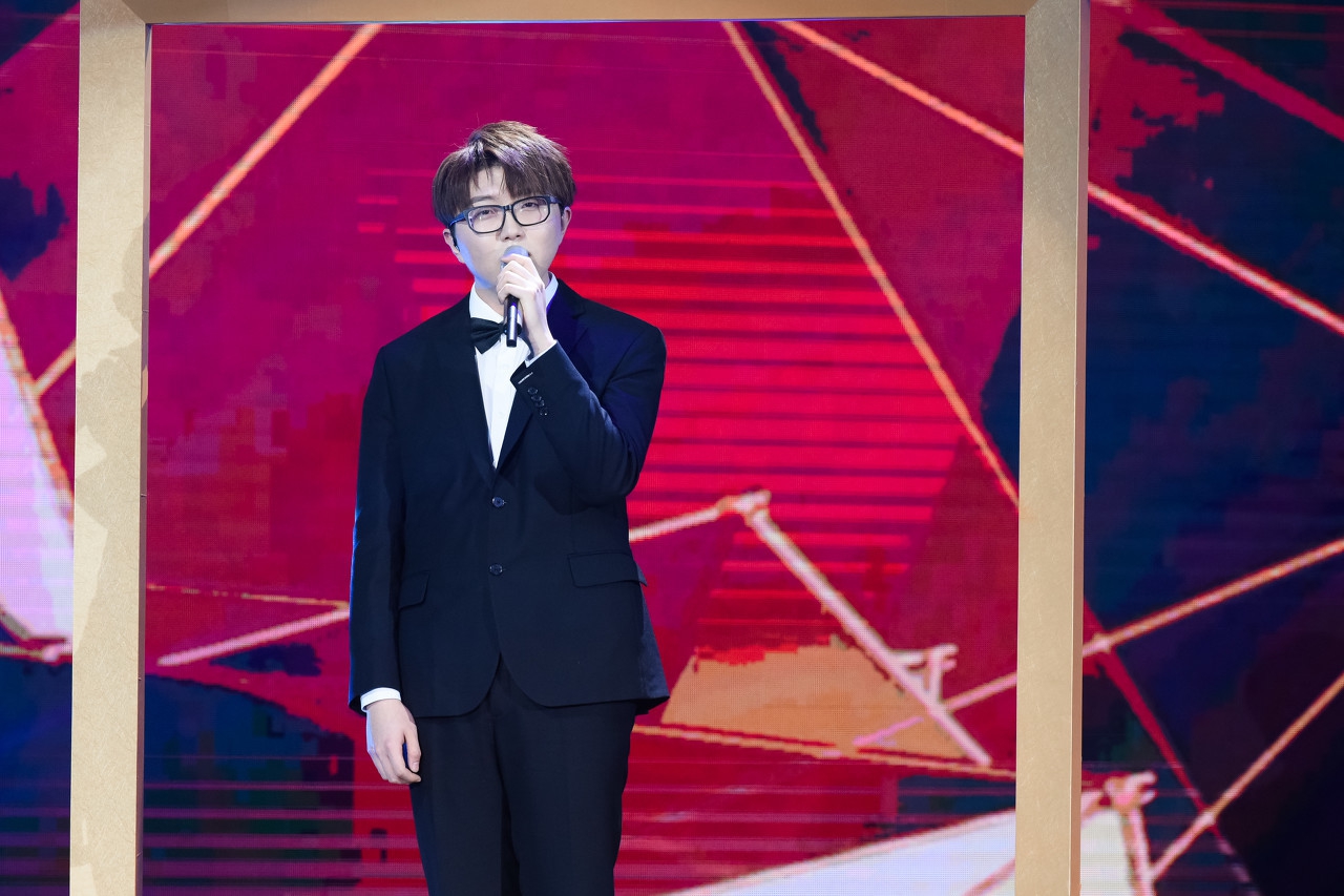 詞曲創(chuàng)作真的是很厲害，但從對指導學員的意義上說卻作用不大？