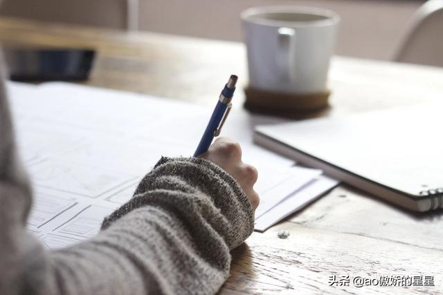 做自媒體，我為什么放棄短視頻，而選擇了圖文創作