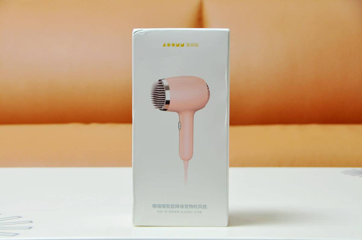 呵护宠物从吹梳开始，嗷喵喵智能宠物吹风梳体验