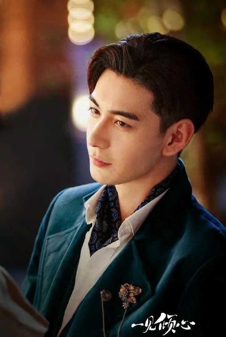 "Love at first sight" Chen Xingxu and Zhang Jingyi are full of CP, and