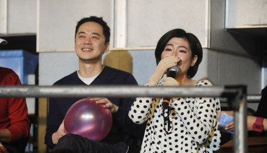 张承中为何娶了毁容的Selina后,又狠心离婚?婚礼的