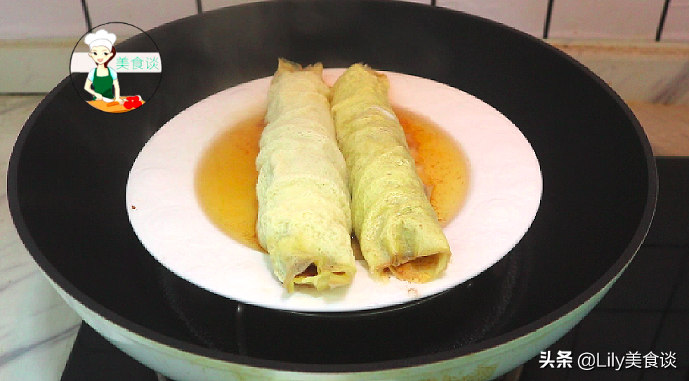 除夕年夜菜“豬肉蛋捲”，掌握2個竅門，蛋皮柔韌餡料鮮香，收藏