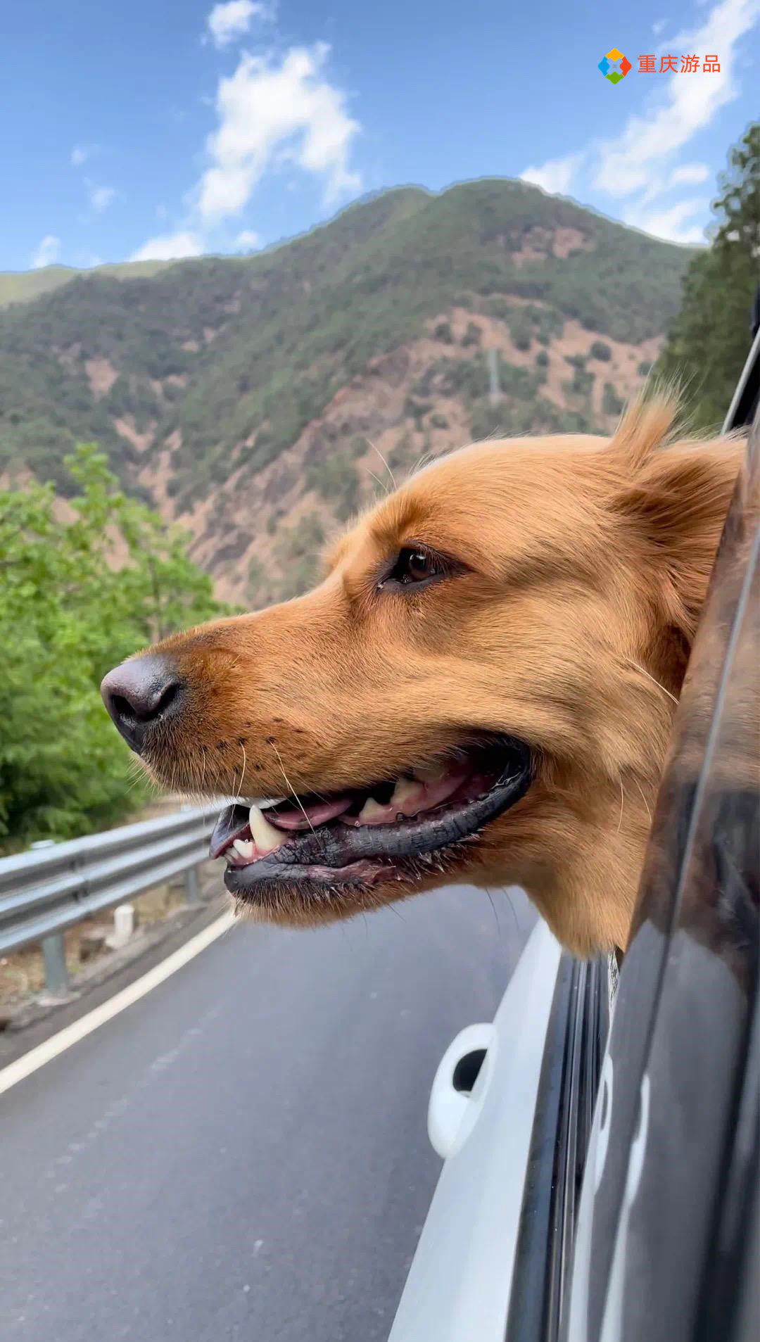 ​重庆小两口环游中国：在泸沽湖被冻得发抖，只能吃自热锅和泡面