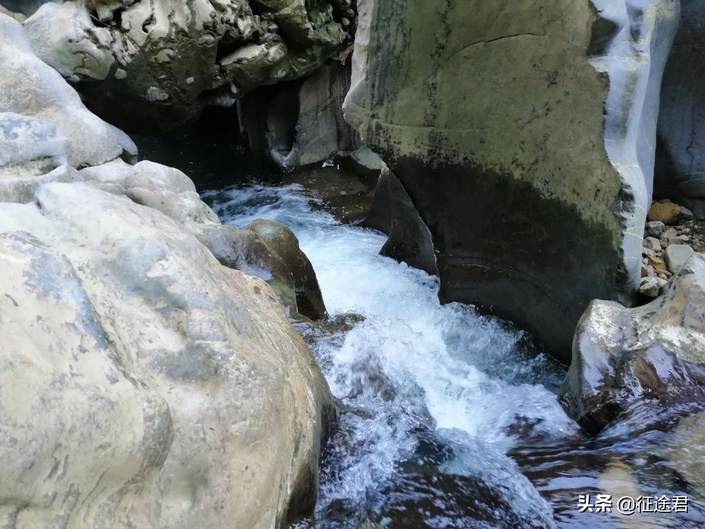 去河口旅游别忘了这个地方，景色漂亮还免费