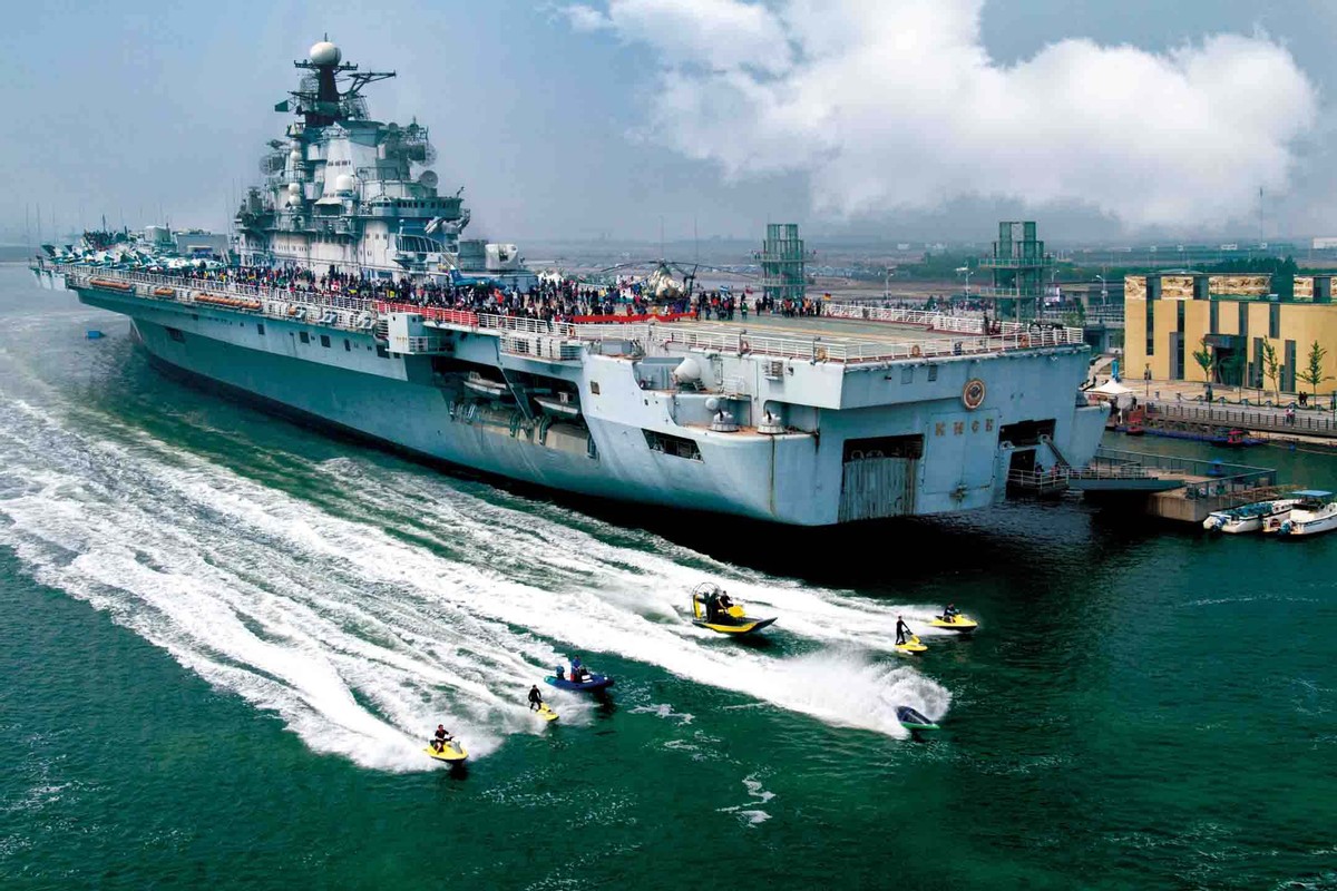 ���ܹ�������ţ���û�����������й���ĸ��չ֮·������η���