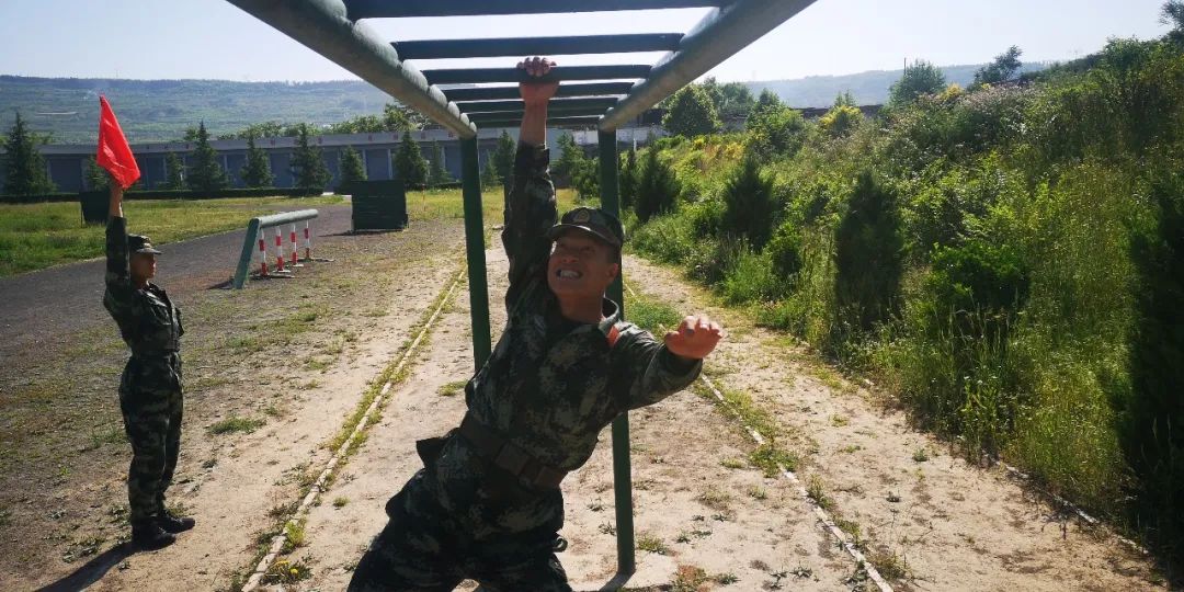 侯<a href=http://www.cngansu.cn/news/ target=_blank class=infotextkey></a>ܶӣսλح ʱ