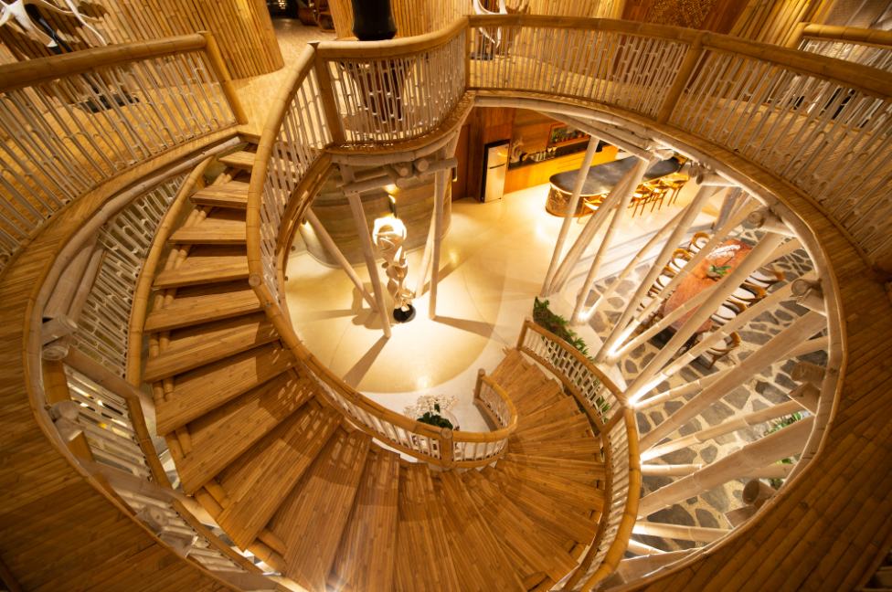 康养度假型酒店，这种设计风格，融合健康疗养与自然森林