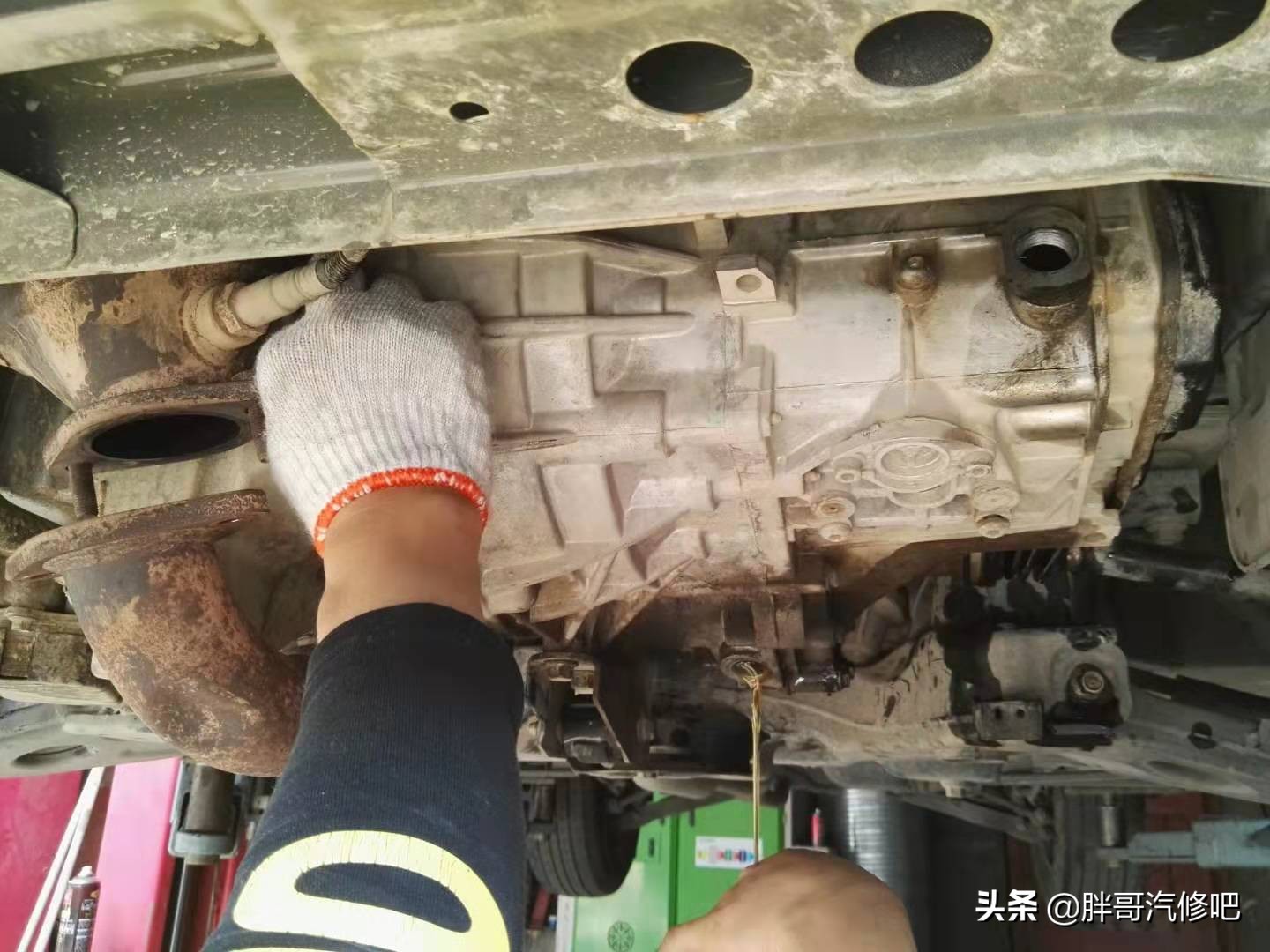 图片[4]_汉腾X7离合器分泵漏油维修步骤_5a汽车网