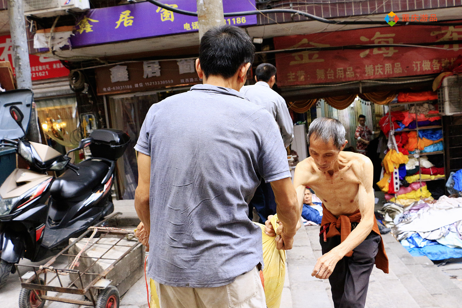 重庆方言：性格豪爽的重庆人，待人处事一定是“落教”的