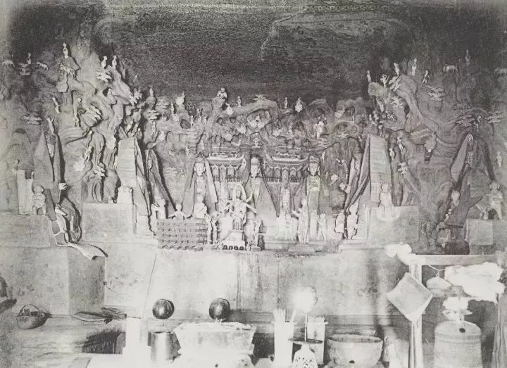 110年前的莫高窟旧照，千年前的古老艺术品，穿越历史让我们看见
