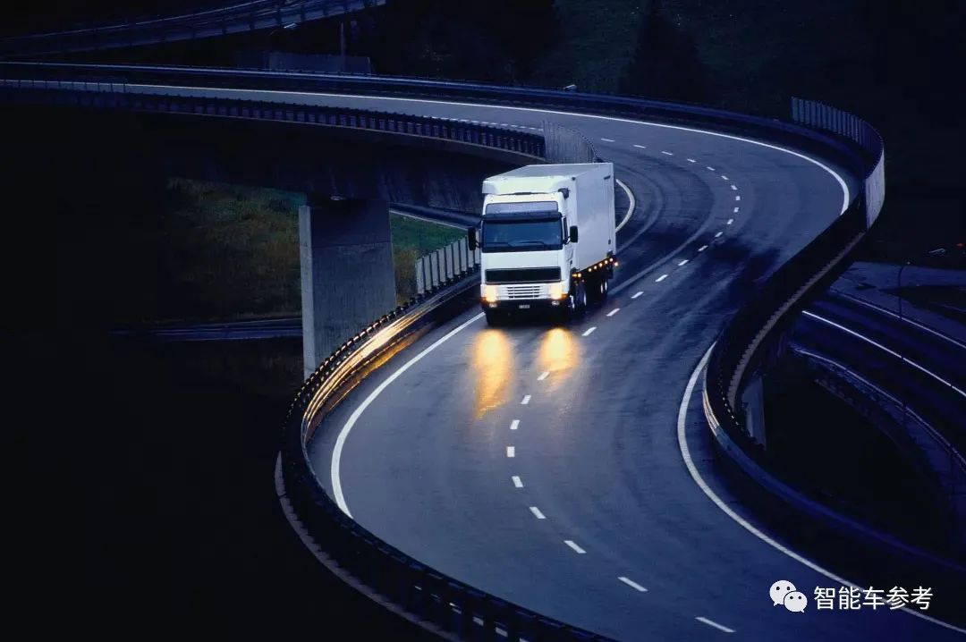 卡车司机的薪资和续聘，正在由车舱摄像头决定