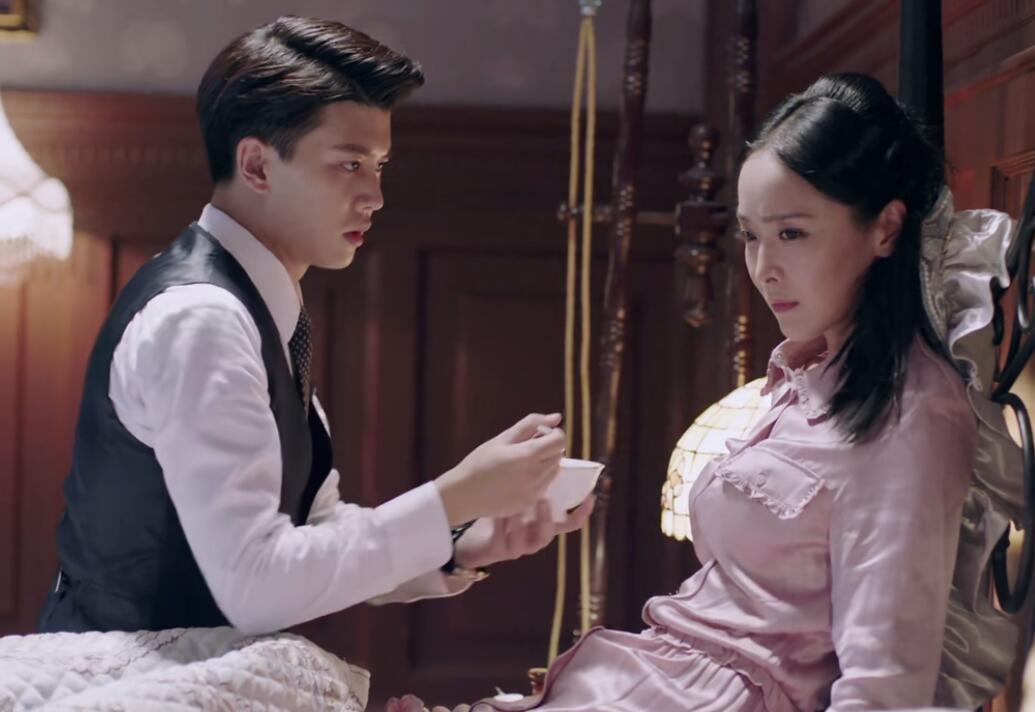 谍战剧《秋蝉》首播获赞，任嘉伦新造型帅呆，