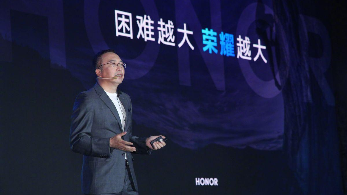 美国再次行动，目标对准了脱离华为的荣耀