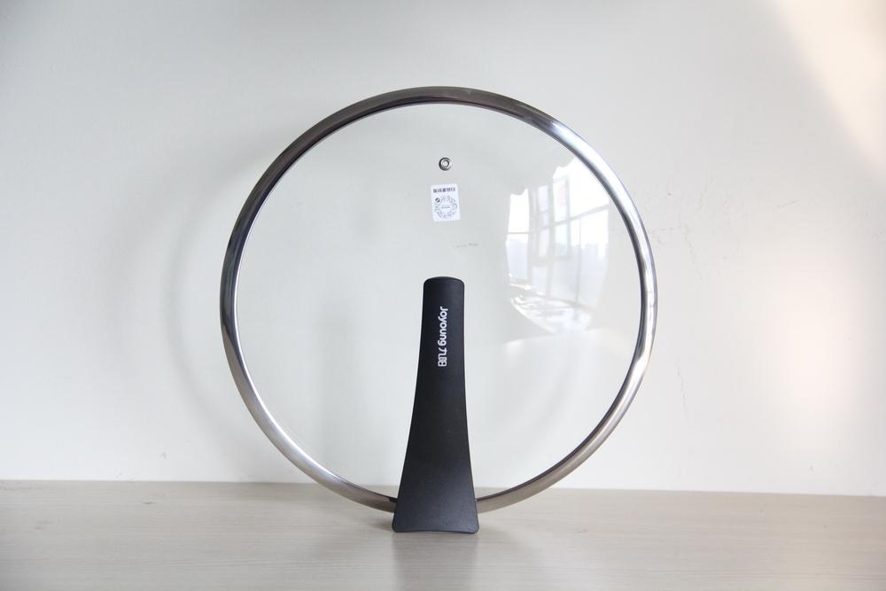 九阳晶钻耐磨不粘锅：一款敢随锅送钢铲的明火锅