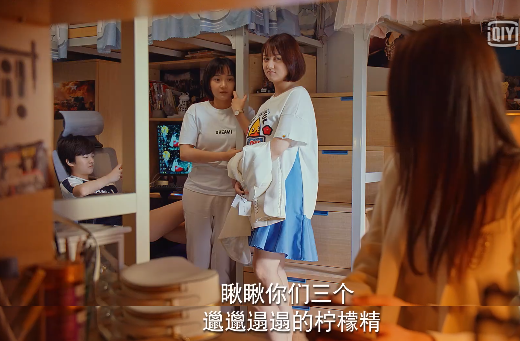 New theatrical work of red closing dawn performs rancorring person essence of life, 