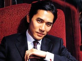梁朝伟深陷舆论漩涡，为赚钱拍辱华电影，网友：爱国之下无人豁免