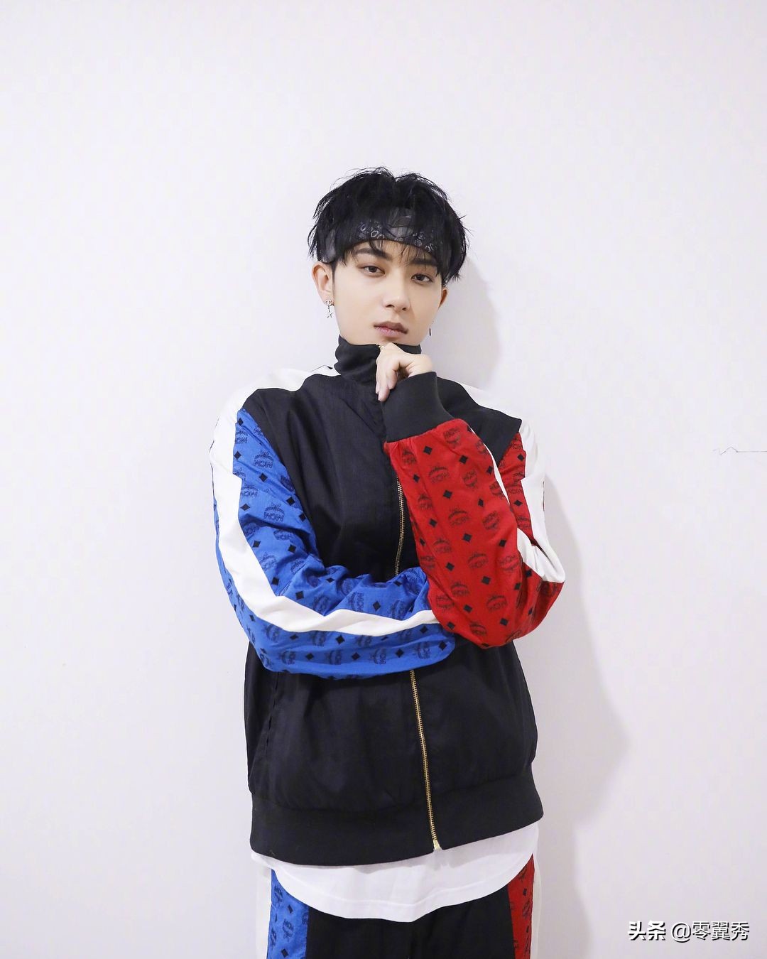 “归国四子”三人合体只差张艺兴，回忆暴露几人关系，练习太苦