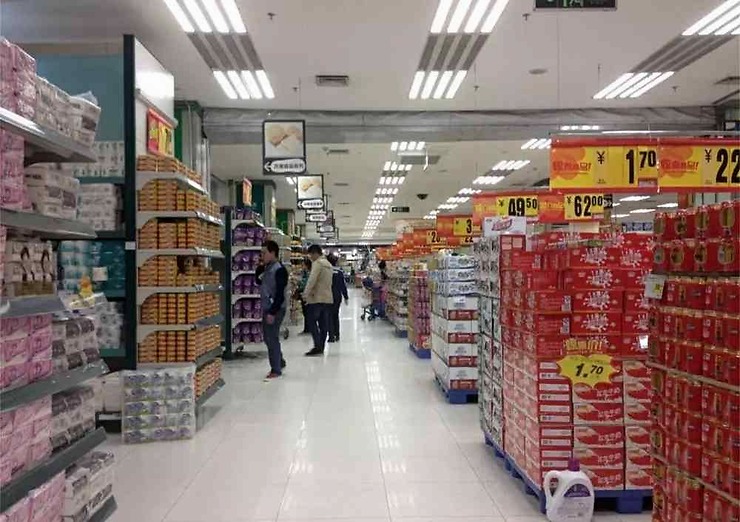 大型超市不斷關停，超市走向末路的背後，有哪些原因？
