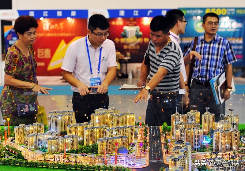 想在今年买房，越靠近这3处房子越保值，专家：