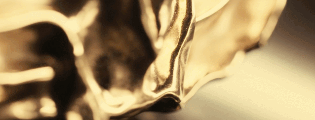 建筑师设计酒瓶，看盖里如何解构轩尼诗