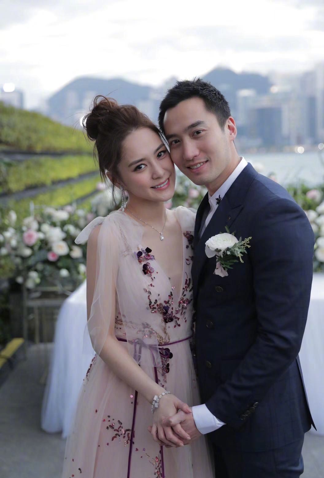 阿娇闪婚又闪离！因真人秀维持假面婚姻，男方